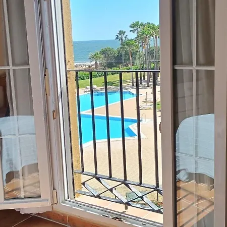 Apartamento Residencial Cisnes Primera Linea Playa