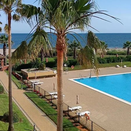 Apartamento Residencial Cisnes Primera Linea Playa *