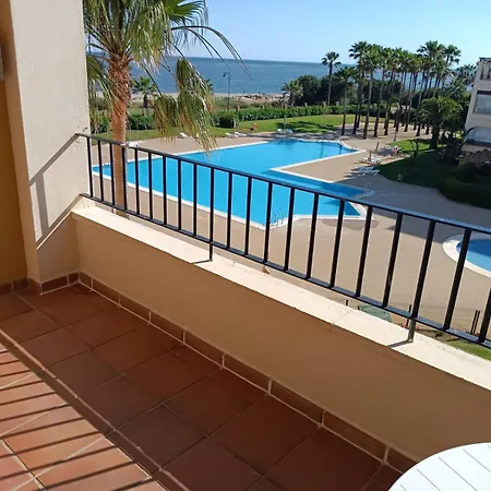 Residencial Cisnes Primera Linea Playa *